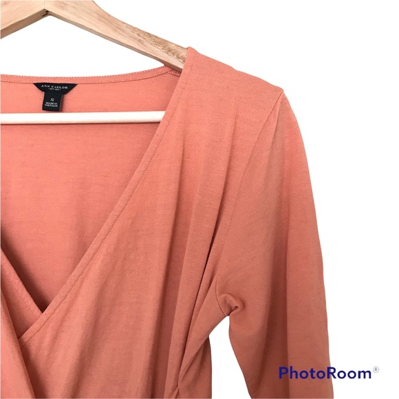 Ann Taylor Layered Look Short Sleeve T-Shirt | Knot Front - Picture 2 of 8